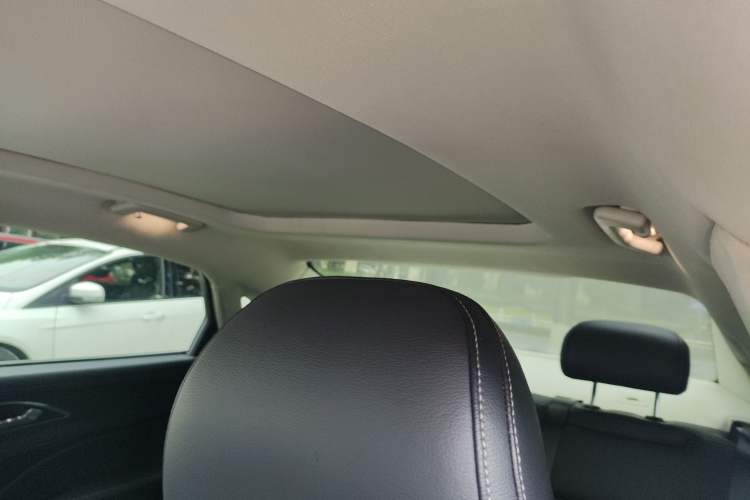 Used Ford Taurus 2016 EcoBoost 180 Luxury Model Headliner