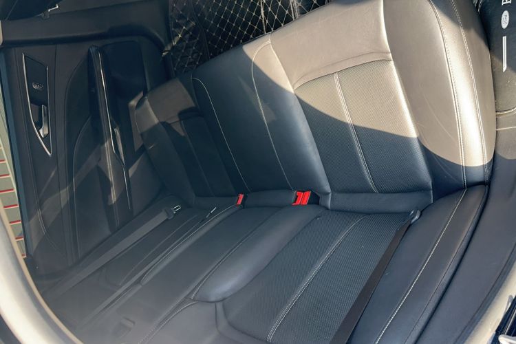 Used Ford Taurus 2016 EcoBoost 180 Luxury Model Interior 7