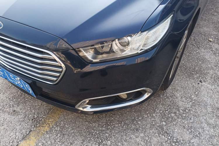 Used Ford Taurus 2016 EcoBoost 180 Luxury Model Left Front Headlight