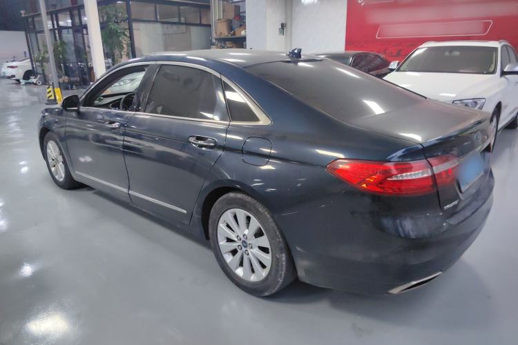 Used Ford Taurus 2016 EcoBoost 180 Luxury Model Left Side