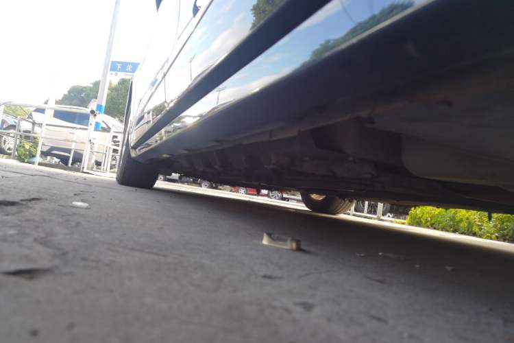 Used Ford Taurus 2016 EcoBoost 180 Luxury Model Left Side Sill