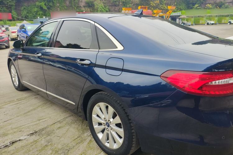 Used Ford Taurus 2016 EcoBoost 180 Luxury Model Left Side
