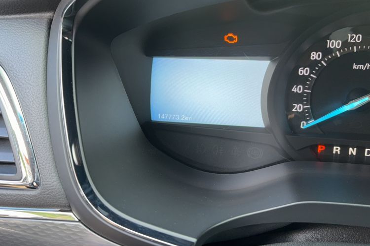Used Ford Taurus 2016 EcoBoost 180 Luxury Model Odometer Close Up