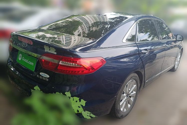 Used Ford Taurus 2016 EcoBoost 180 Luxury Model Rear Right 45 Deg