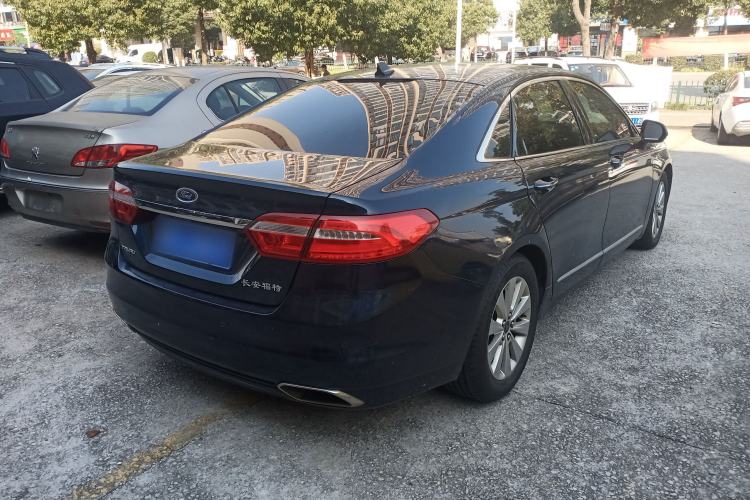 Used Ford Taurus 2016 EcoBoost 180 Luxury Model Rear Right 45 Deg