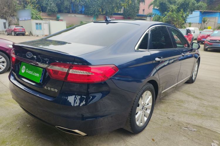 Used Ford Taurus 2016 EcoBoost 180 Luxury Model Rear Right 45 Deg