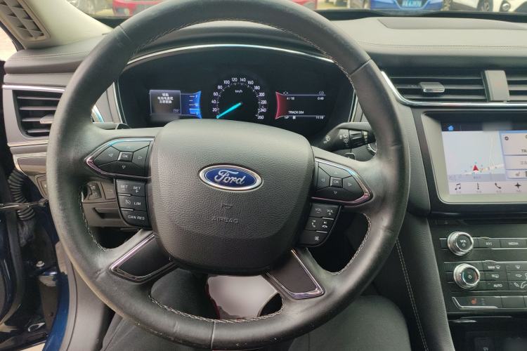 Used Ford Taurus 2016 EcoBoost 180 Luxury Model Steering Wheel