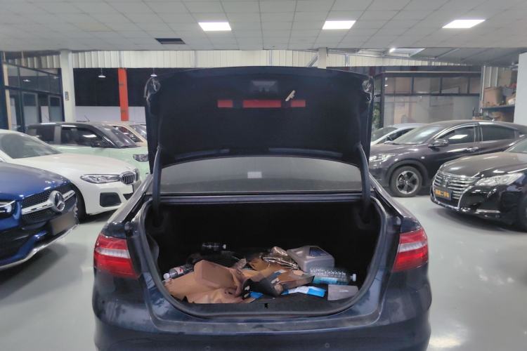 Used Ford Taurus 2016 EcoBoost 180 Luxury Model Trunk