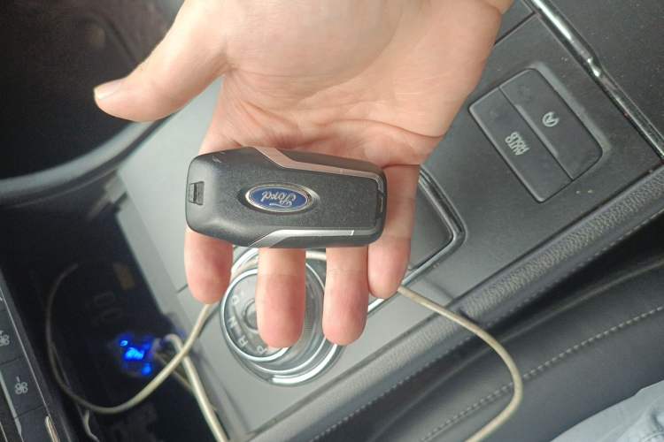 Used Ford Taurus 2016 EcoBoost 180 Luxury Model Vehicle Key