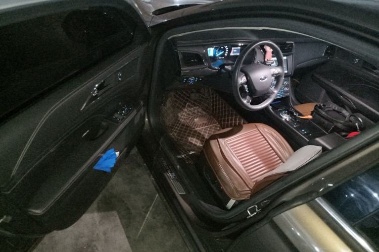 Used Ford Taurus 2016 EcoBoost 180 Luxury Model Driver Seat