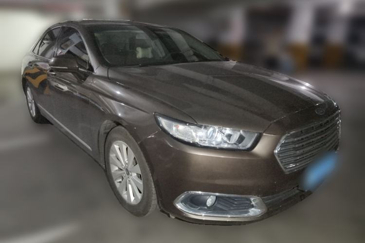 Used Ford Taurus 2016 EcoBoost 180 Luxury Model Front Right 45 Deg