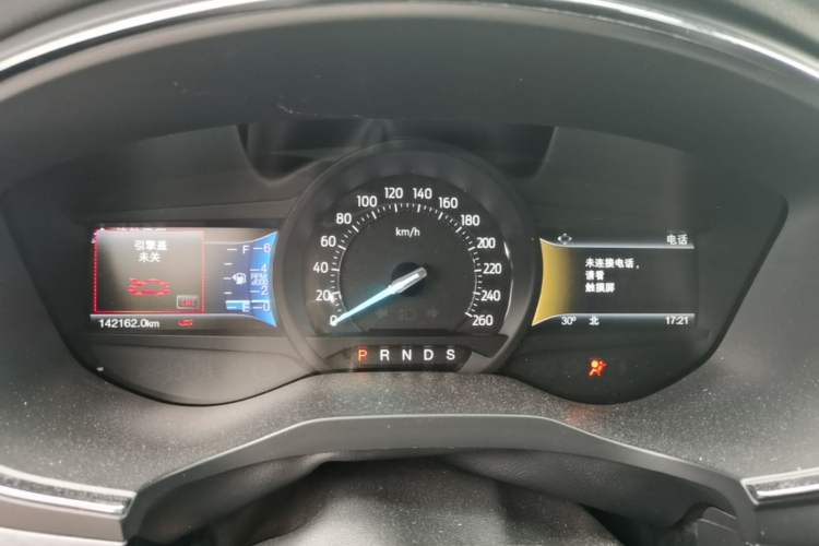 Used Ford Taurus 2016 EcoBoost 180 Luxury Model Instrument Cluster