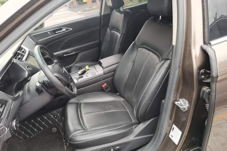 Used Ford Taurus 2016 EcoBoost 180 Luxury Model Left Front Seat