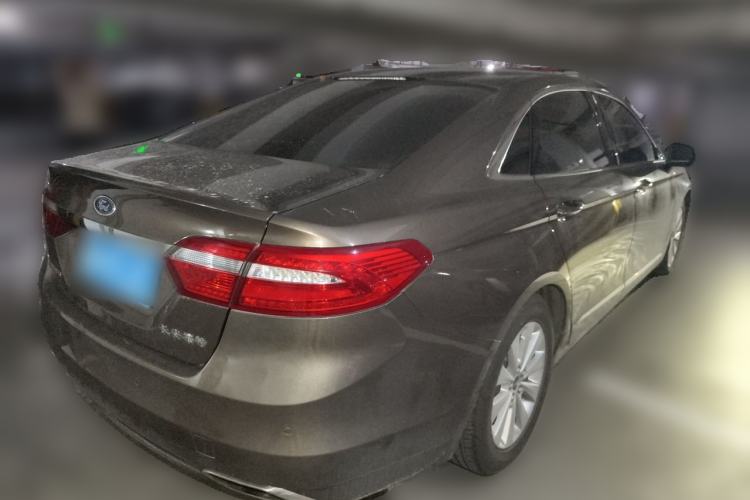 Used Ford Taurus 2016 EcoBoost 180 Luxury Model Rear Right 45 Deg