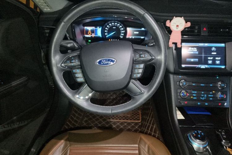 Used Ford Taurus 2016 EcoBoost 180 Luxury Model Steering Wheel