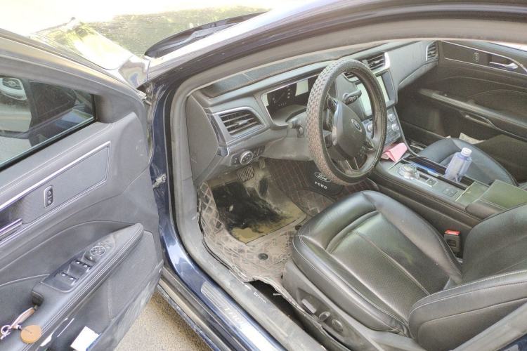 Used Ford Taurus 2016 EcoBoost 180 Luxury Model Driver Seat