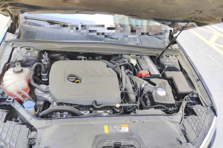 Used Ford Taurus 2016 EcoBoost 180 Luxury Model Engine Bay