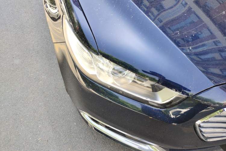 Used Ford Taurus 2016 EcoBoost 180 Luxury Model Right Front Headlight