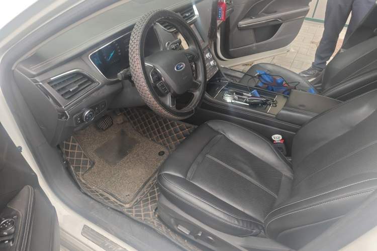 Used Ford Taurus 2016 EcoBoost 180 Luxury Model Driver Seat