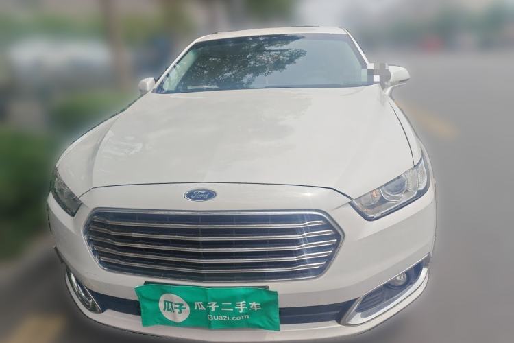 Used Ford Taurus 2016 EcoBoost 180 Luxury Model Front
