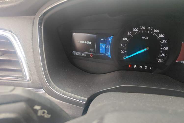 Used Ford Taurus 2016 EcoBoost 180 Luxury Model Odometer Close Up