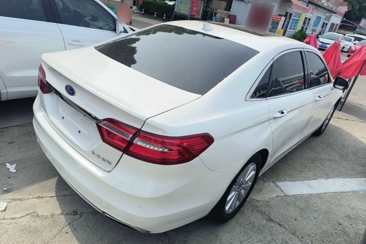 Used Ford Taurus 2016 EcoBoost 180 Luxury Model Rear Right 45 Deg
