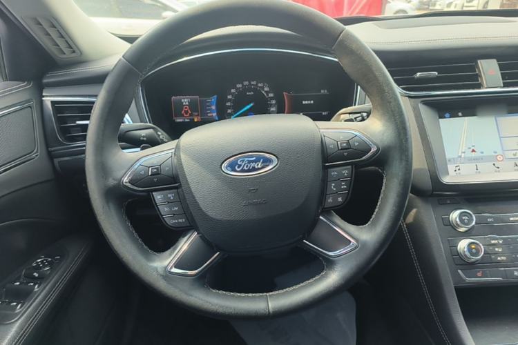 Used Ford Taurus 2016 EcoBoost 180 Luxury Model Steering Wheel