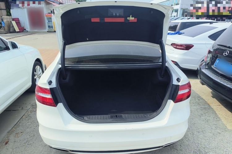 Used Ford Taurus 2016 EcoBoost 180 Luxury Model Trunk