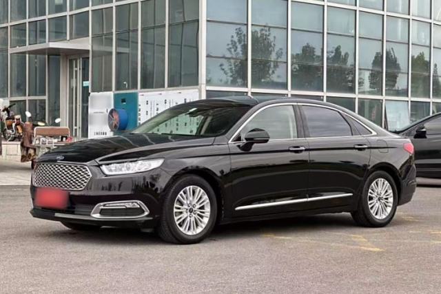 Used Ford Taurus 2017 EcoBoost 245 Fashion Edition