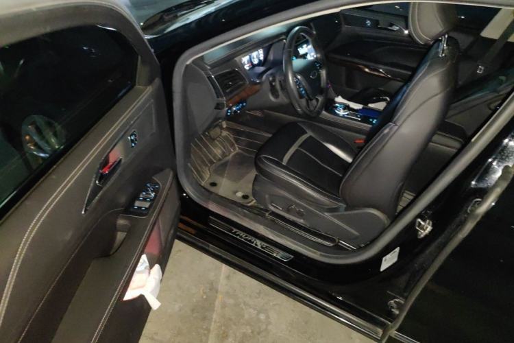 Used Ford Taurus 2017 EcoBoost 325 V6 Flagship Model Driver Seat