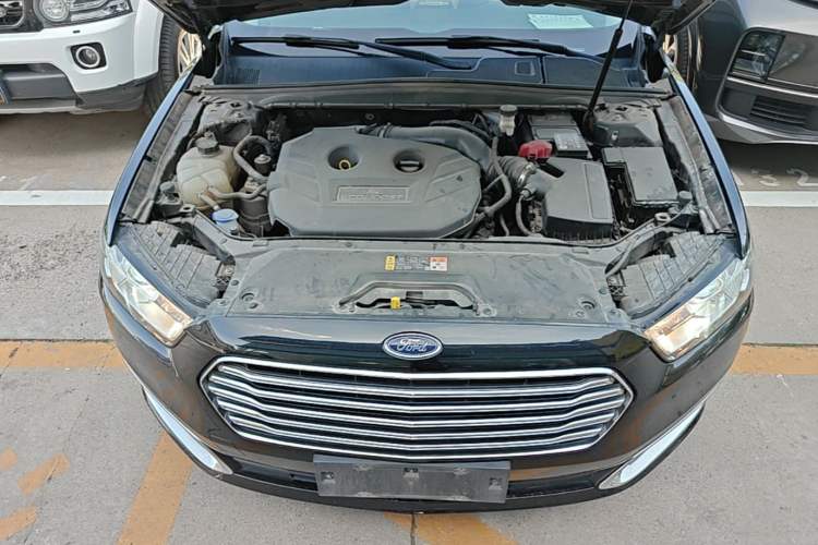 Used Ford Taurus 2017 Facelifted EcoBoost 245 Fashion Edition Engine Bay