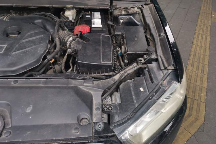Used Ford Taurus 2017 EcoBoost 245 Fashion Edition Engine Bay Left