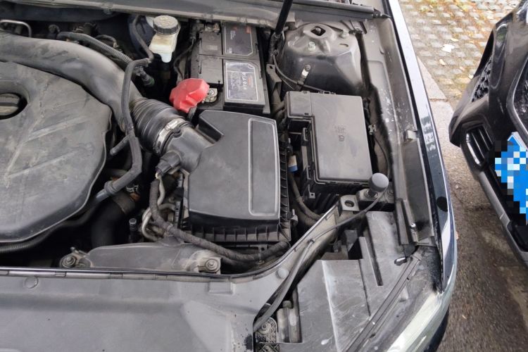 Used Ford Taurus 2017 EcoBoost 245 Luxury Model Engine Bay Left