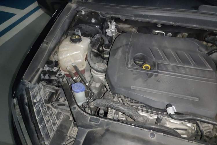 Used Ford Taurus 2017 EcoBoost 180 Ultimate Model Engine Bay Right
