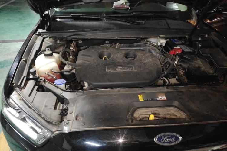 Used Ford Taurus 2017 Facelifted EcoBoost 245 Luxury Version Engine Bay Right