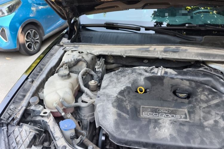 Used Ford Taurus 2017 Facelifted EcoBoost 245 Fashion Edition Engine Bay Right