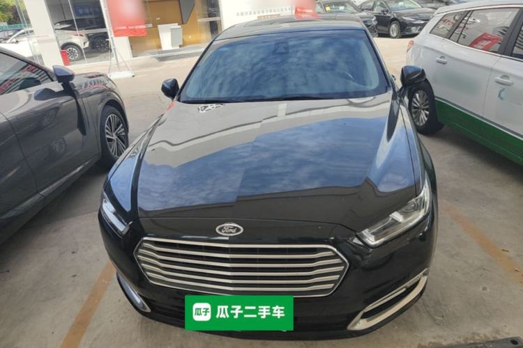 Used Ford Taurus 2017 EcoBoost 245 Luxury Model Exterior 1