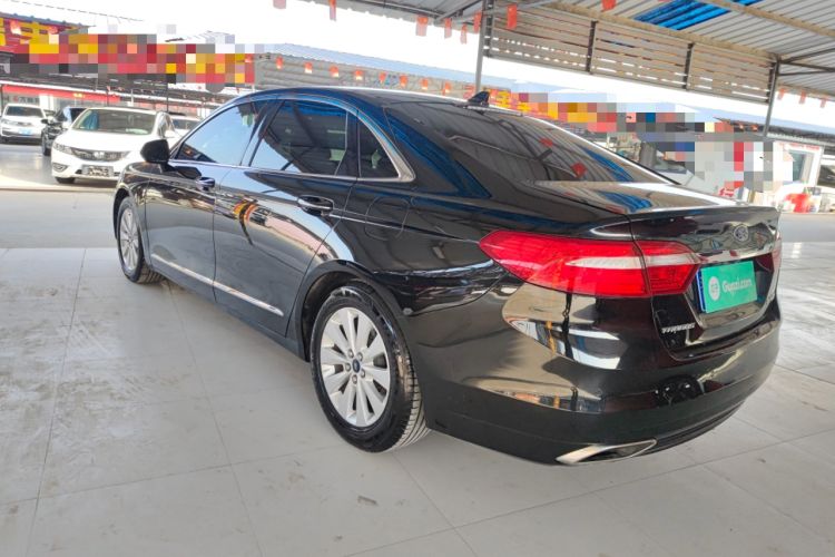 Used Ford Taurus 2017 EcoBoost 180 Luxury Model Exterior 2