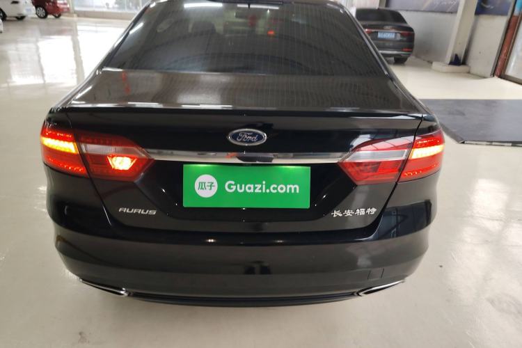 Used Ford Taurus 2017 EcoBoost 245 Fashion Edition Exterior 4