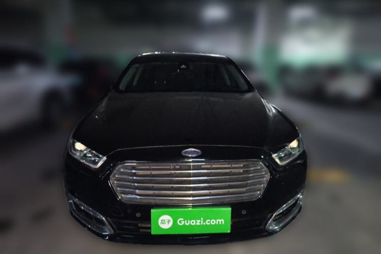 Used Ford Taurus 2017 EcoBoost 325 V6 Flagship Model Front