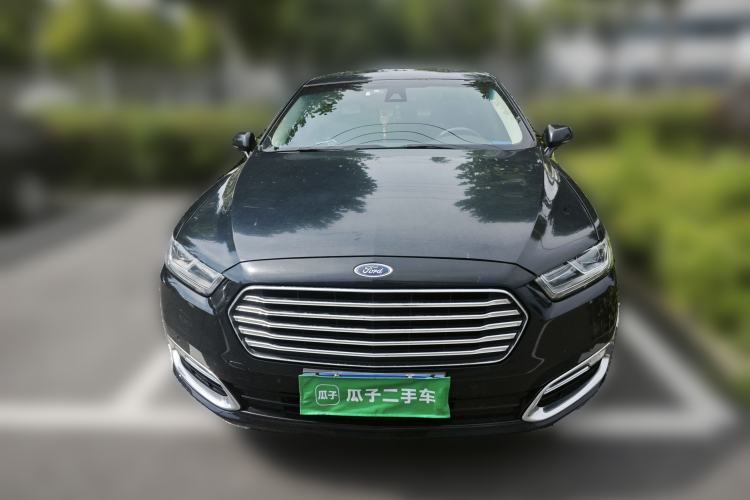 Used Ford Taurus 2017 EcoBoost 245 Luxury Model Front
