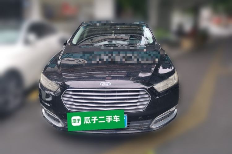Used Ford Taurus 2017 EcoBoost 245 Fashion Edition Front