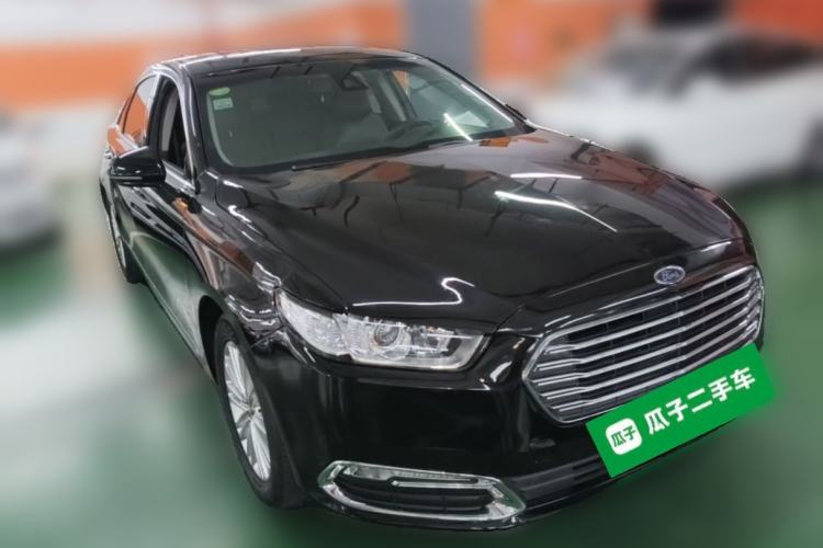 Used Ford Taurus 2017 Facelifted EcoBoost 245 Fashion Edition Front Right 45 Deg
