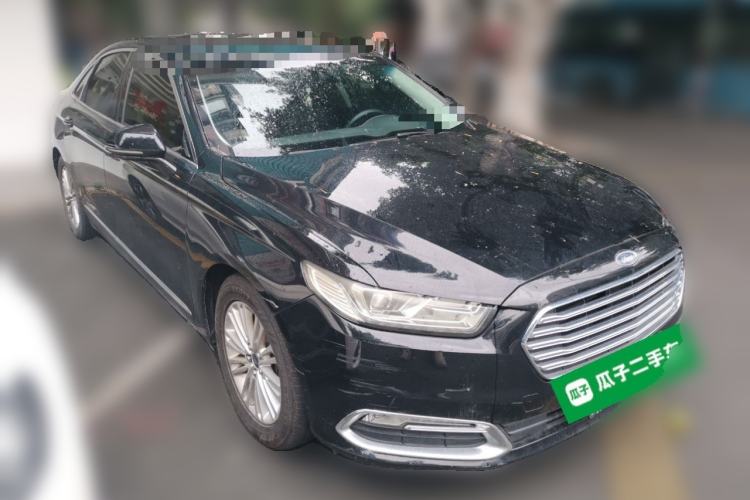 Used Ford Taurus 2017 EcoBoost 245 Fashion Edition Front Right 45 Deg