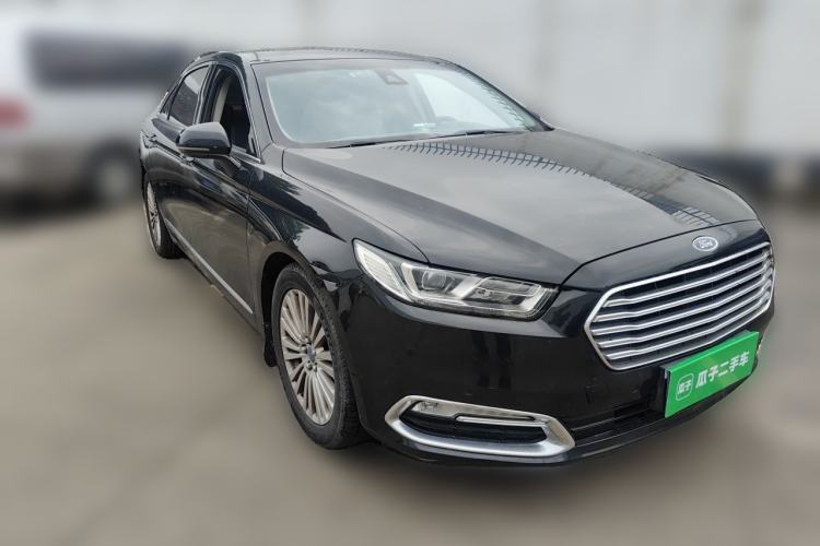Used Ford Taurus 2017 EcoBoost 245 Luxury Model Front Right 45 Deg