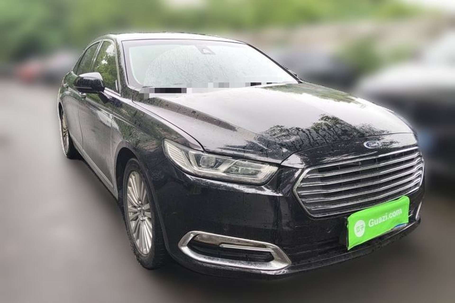 Used Ford Taurus 2017 EcoBoost 245 Luxury Model Front Right 45 Deg
