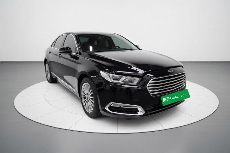 Used Ford Taurus 2017 EcoBoost 245 Luxury Model Front Right 45 Deg