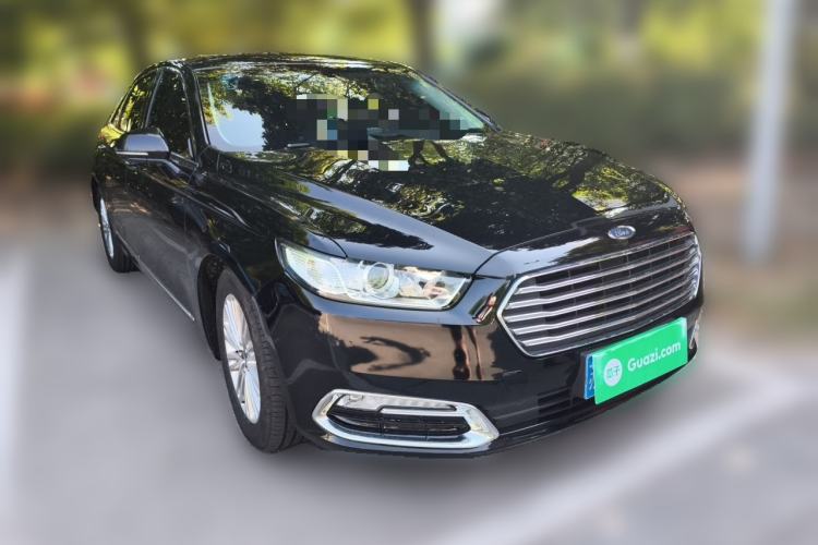 Used Ford Taurus 2017 Facelifted EcoBoost 245 Fashion Edition Front Right 45 Deg