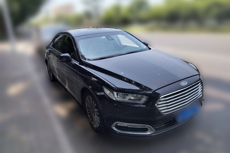 Used Ford Taurus 2017 EcoBoost 245 Luxury Model Front Right 45 Deg
