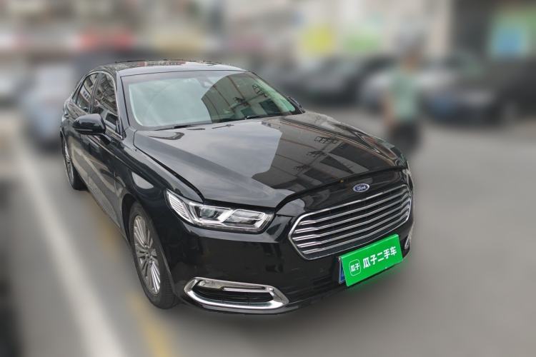 Used Ford Taurus 2017 EcoBoost 245 Luxury Model Front Right 45 Deg